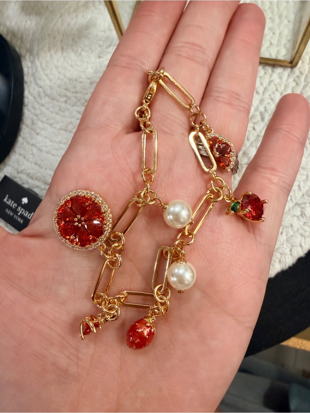 Kate Spade Gold Chain Linked grapefruit and strawberry bracelet - NWT - Picture 7 of 7